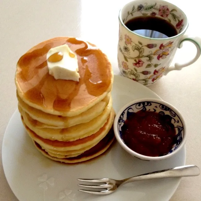 Snapdishの料理写真:ホットケーキ|みっちぃさん