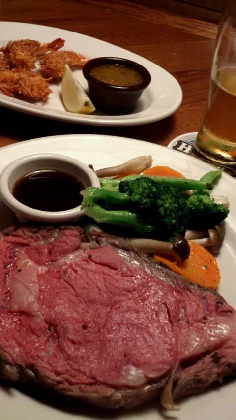 今日は品川まで歩いたから、ローストビーフステーキ！さあ食べるよ～|やまともさん