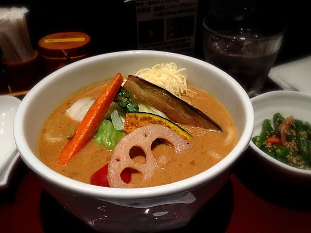 Snapdishの料理写真:旬野菜カレーうどん|hirotomoさん