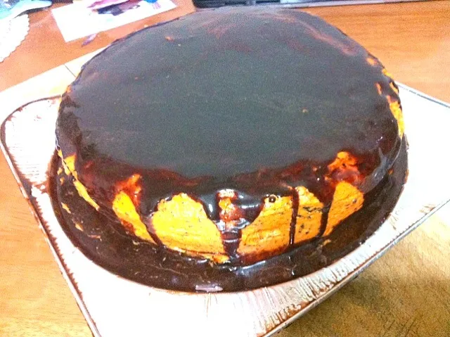 Halloween ... Chocolate layered cake with chocolate glaze|natasharavindranさん