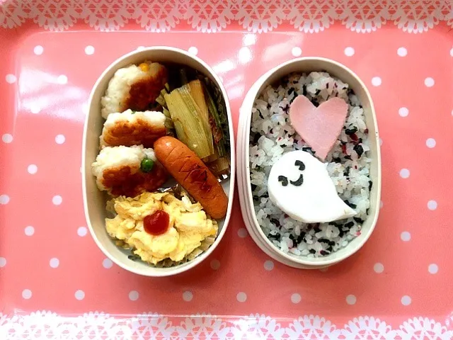 2歳4歳弁当★おばけちゃんごはん、ウインナー、スクランブルエッグ、ネギのおかか焼き、はんぺんのおやき|溜池さん