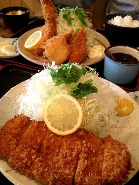 おいらはヒレかつ定食。仮だはB定食。（＾∇＾）|しーさん