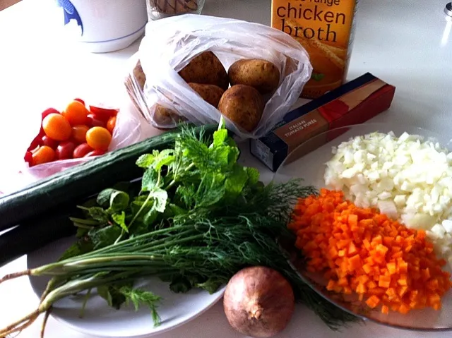 Ingredients for cottage pie and Greek salad|karen limさん