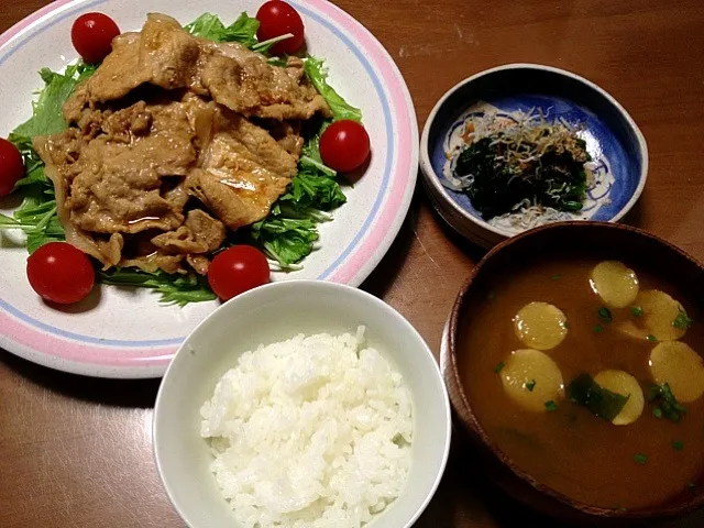 生姜焼き、ほうれん草のおひたし、お味噌汁|さおりさん