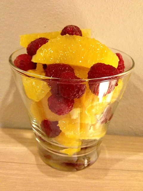 Oranges & Raspberries with Brandied-Honey|Cloudy Gさん