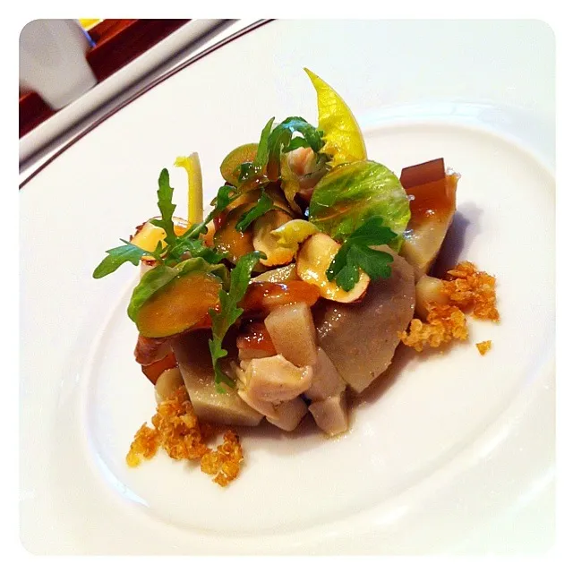 Porcini salad @Amber restaurant|bさん