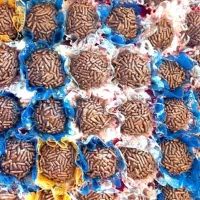 Brigadeiro or chocolate fudge ball|Vanessa Justinoさん