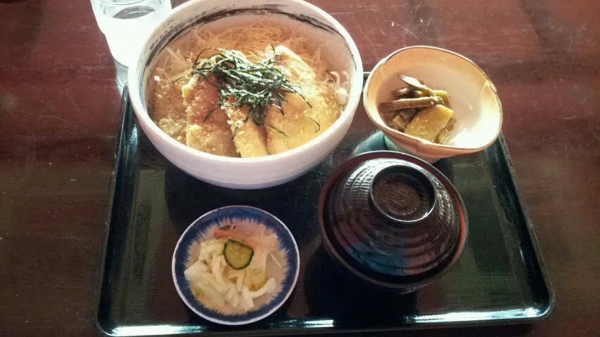 たれカツ丼|ていくはいどさん