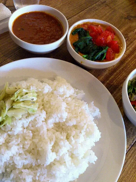 海老カレー＆ココナツ野菜カレー|二瓶あやさん