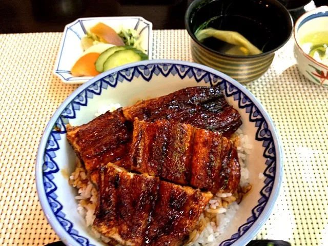 うな丼|ベタママさん