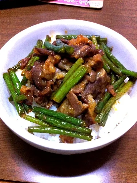 牛カルビ丼|豆もやし(チャニョ。)さん