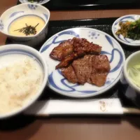 Snapdishの料理写真:ねぎしの牛タン☆|momotaraさん