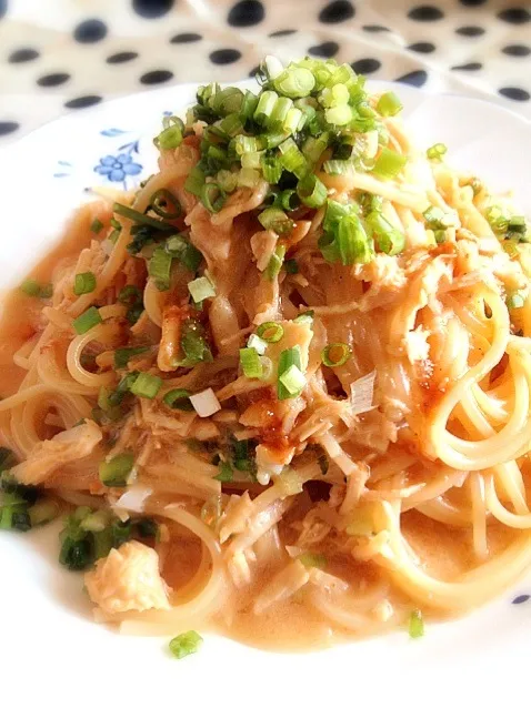 Snapdishの料理写真:ウニクリームパスタ 柚子胡椒風味🌸|カナうささん