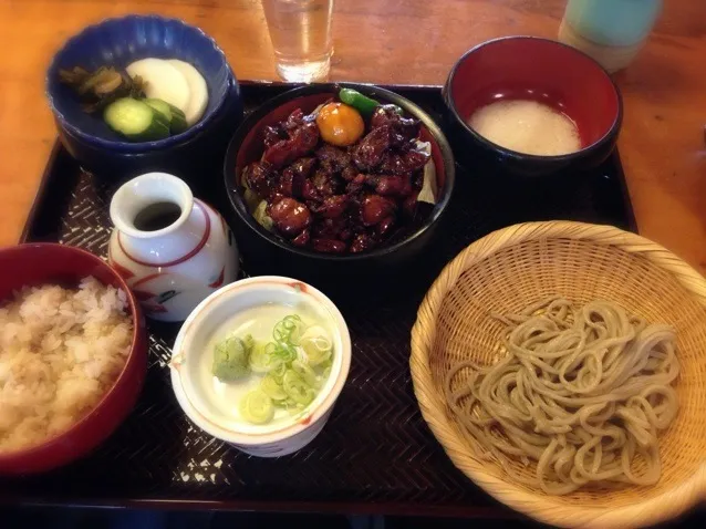 山梨のB級グルメとりもつ煮|さとうりほさん