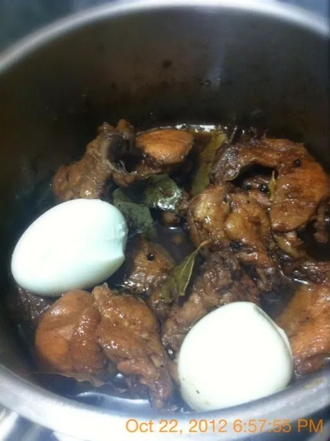 Sweet spicy chiken wings adobo w/egg|unicoandunicaさん