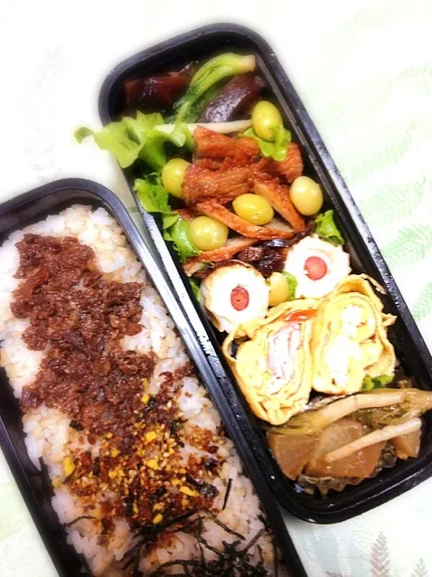 Snapdishの料理写真:主人ダイエット和牛しぐれ煮弁当|さかぽんさん