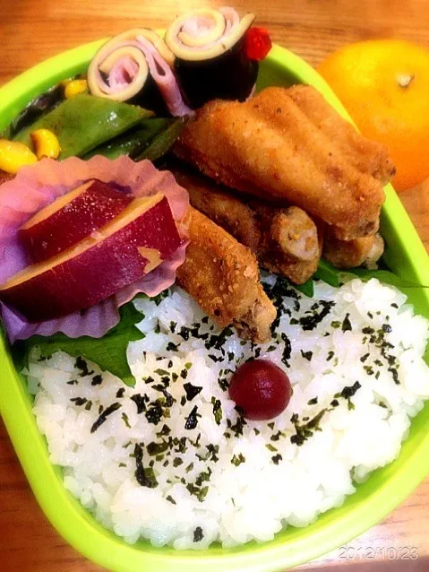 Snapdishの料理写真:中1娘のお弁当|みっちょさん