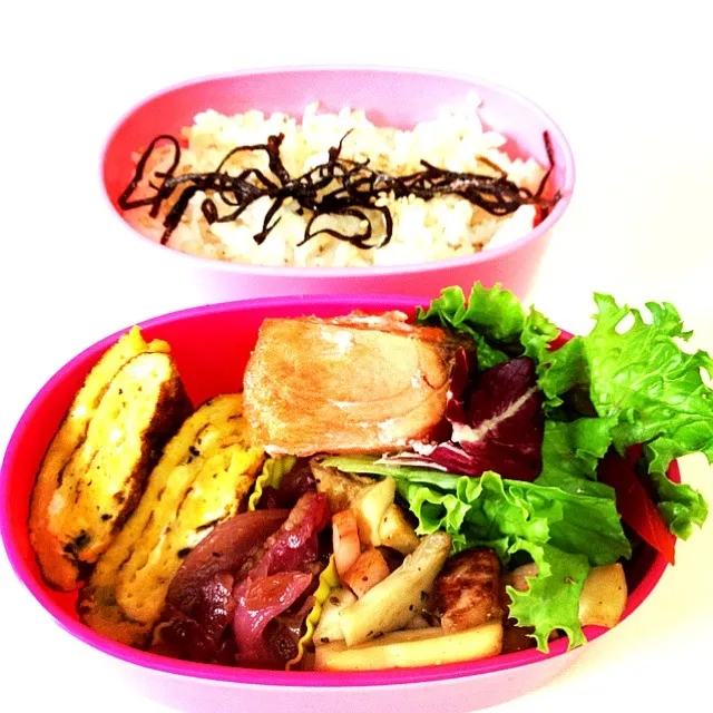 塩鮭弁当🐟|ようどんさん