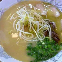 Snapdishの料理写真:ラーメン|reさん