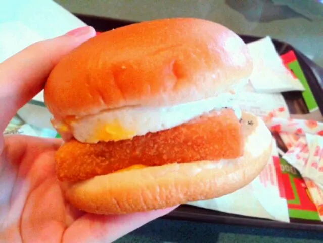 Filet-O-Fish with egg|Annah Goiさん