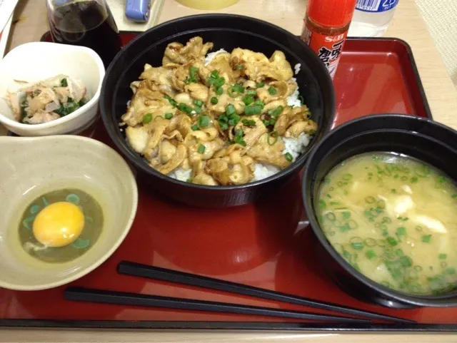 バイト前の従食～！|おぎしょーさん