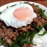 ひき肉とピーマンのﾋﾟﾘ辛丼|齋藤美世子さん