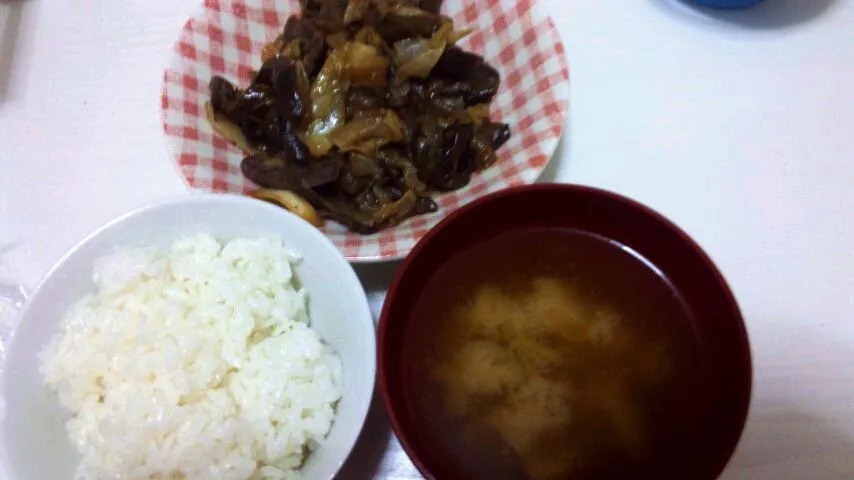 白ご飯＆茄子の味噌汁＆焼肉炒め|大草絢子さん