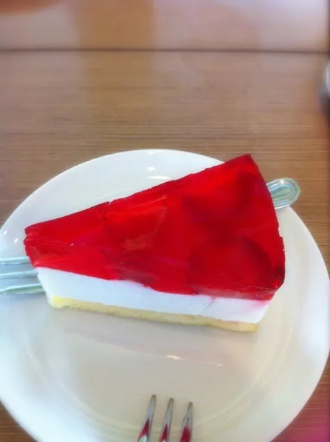 Strawberry Yoghurt|Pim Patanasuthikulさん