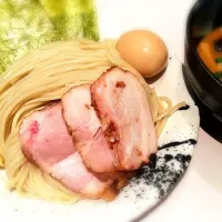 Snapdishの料理写真:ほん田のつけ麺|camera_angleさん