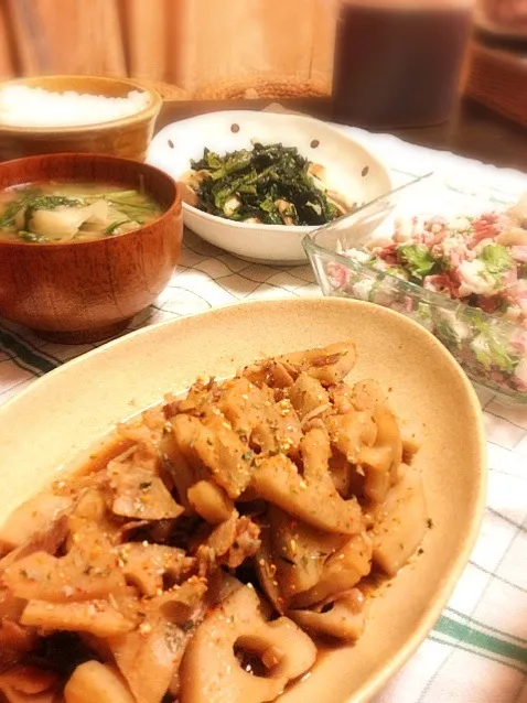 夕飯。蓮根炒め煮 里芋サラダ他。|晴雨さん