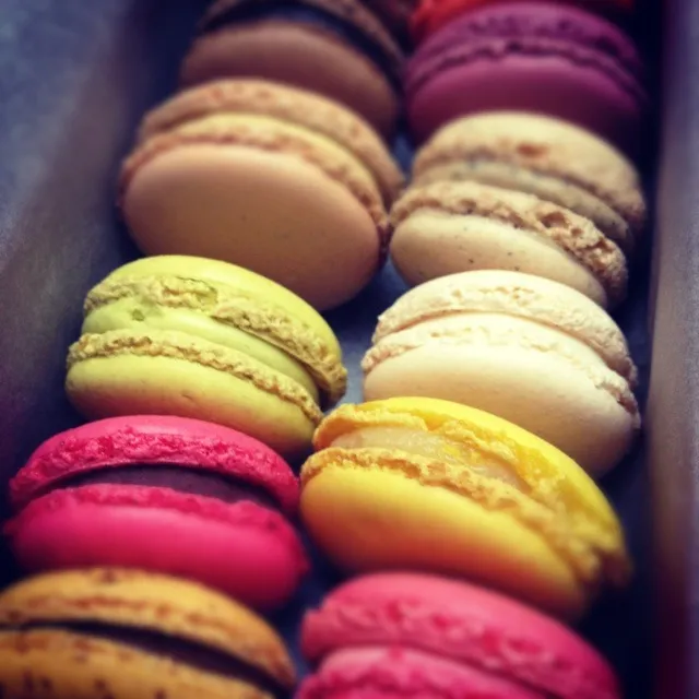 Colorful of Macaroons|Thanjiraさん