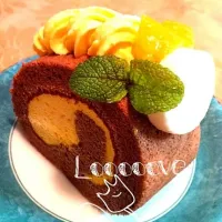 Snapdishの料理写真:かぼちゃのクリームのロールケーキ|なるさん