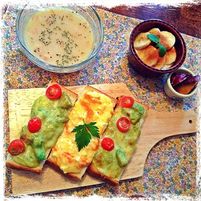 夕飯の残り物サラダをとろけるチーズと混ぜてトースターでチン‼|モカさん