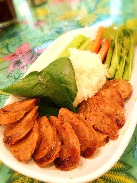 Snapdishの料理写真:Thai northern style appetiser "sai auo"|PhUnGさん