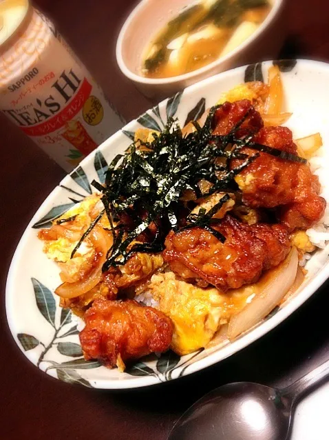 Snapdishの料理写真:唐揚げ丼|やまなつさん