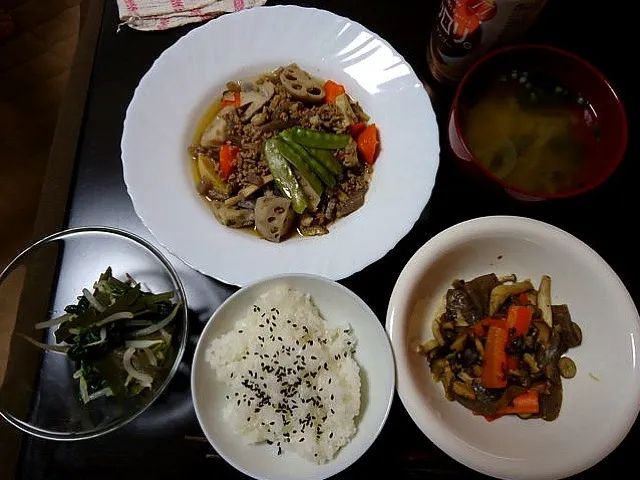 2012.根菜とひき肉のしぐれ煮定食(タニタ)|はるさん