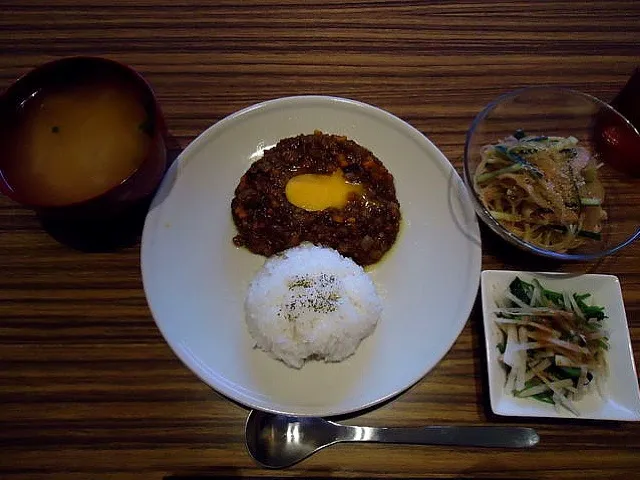 2012.ドライカレー・春雨サラダ・三つ葉と大根の和え物|はるさん