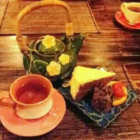 carrot cake and green tea|aina malaevaさん