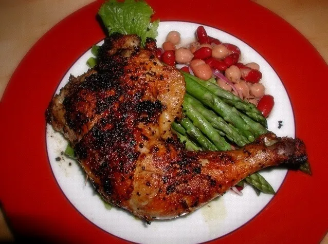 Grilled Chicken Leg with marinated beans and asparagus|Mayumiさん