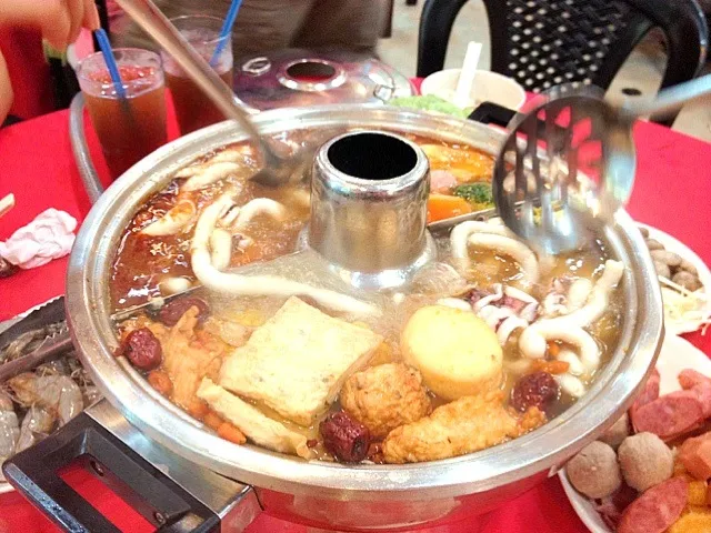 Steamboat time ...enjoy with Royce,Lisa,William,Robbin n yuyu|LoVe PrInCeSsさん