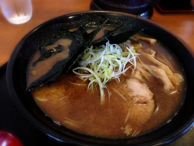 Snapdishの料理写真:中華そば（細麺）＋のり@加須・くりの木|らーめん好き！さん