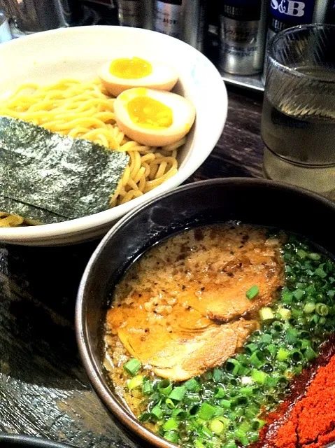 Snapdishの料理写真:Fuji屋のつけ麺|さんかくさん