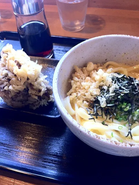 かばと製麺かまたまうどん|さんかくさん