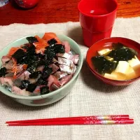 Snapdishの料理写真:ブリサーモン丼|さなさん