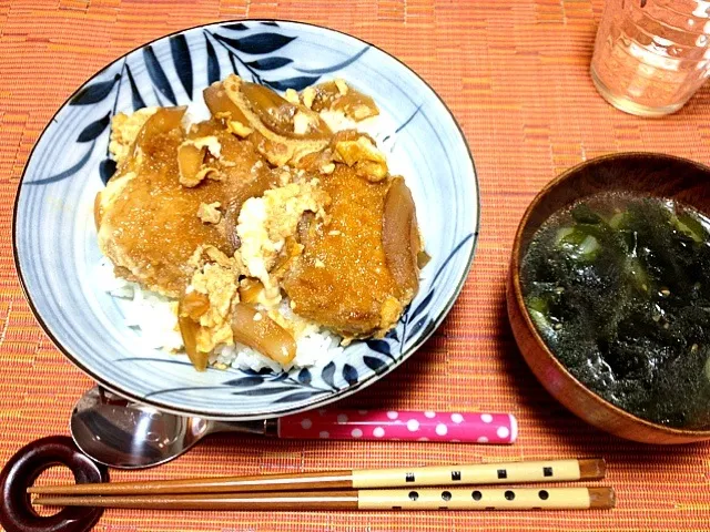 カツ丼、わかめスープ♡|yuiさん