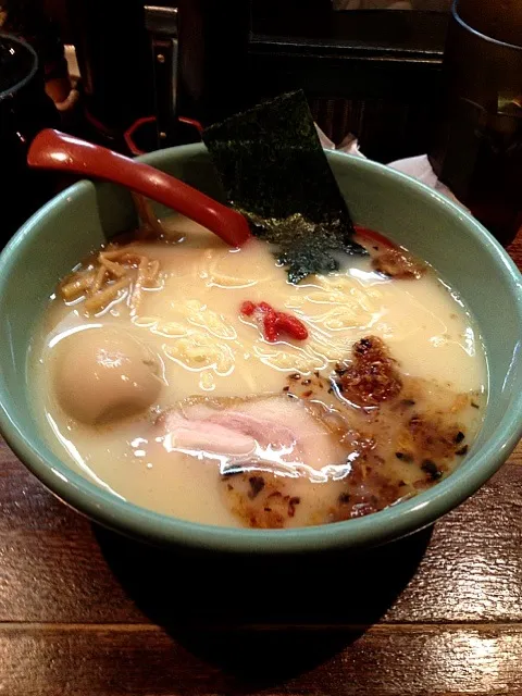 Snapdishの料理写真:特製煮卵入りラーメン)^o^(|そるさん