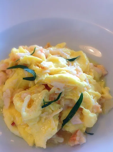 Snapdishの料理写真:Scrambled eggs with shrimp and lobster|Funky Chefさん