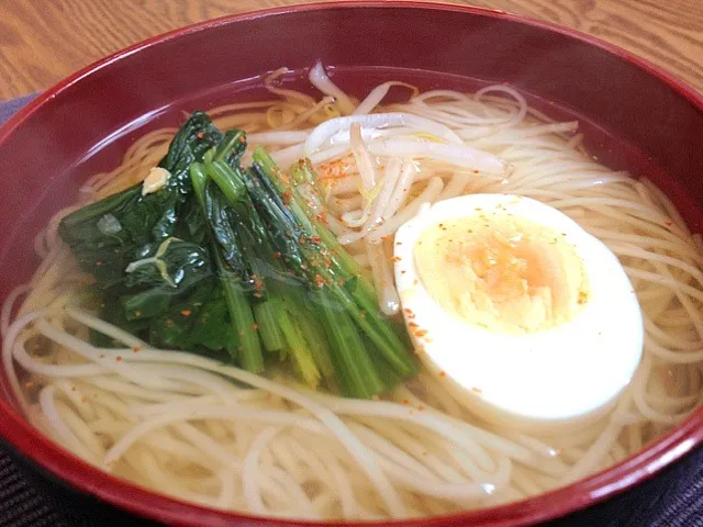 本日の朝ごはん🍜あっさりにゅうめん|koji toyodaさん