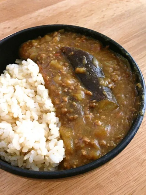 茄子とジャガイモと挽肉のカレー|eataruさん