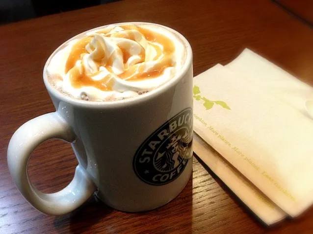 Caramel Mocha with Caramel Sauce|hirotomoさん